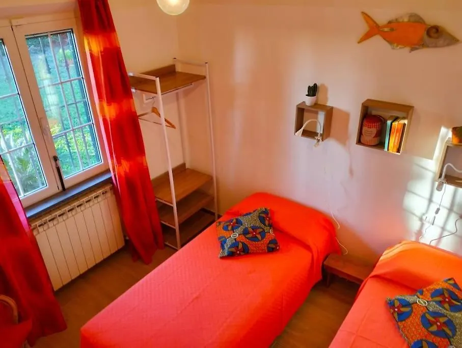 Apartment Villetta Rio, Large Private Garden Cecina